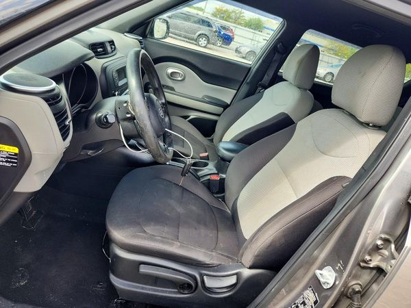2015 KIA SOUL GL(Middle-low grade)