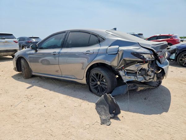 2026 TOYOTA CAMRY