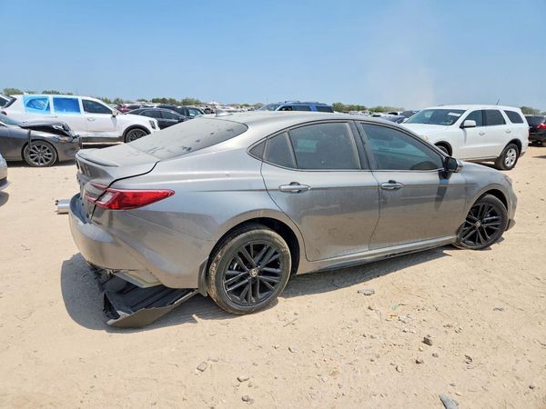 2026 TOYOTA CAMRY