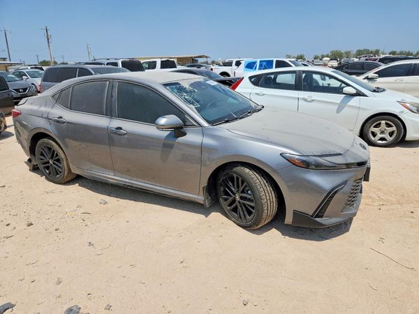 2026 TOYOTA CAMRY