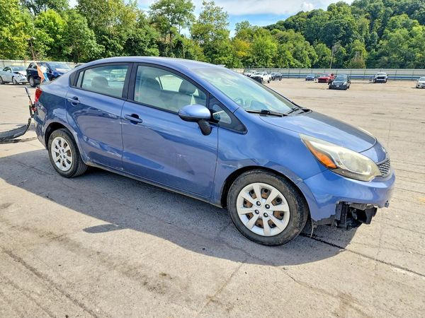 2016 KIA RIO