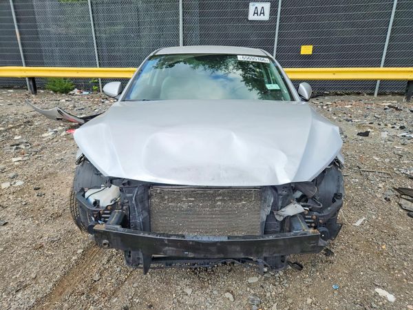 2017 HYUNDAI ELANTRA SE Base