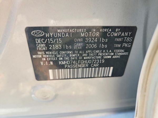 2017 HYUNDAI ELANTRA SE Base