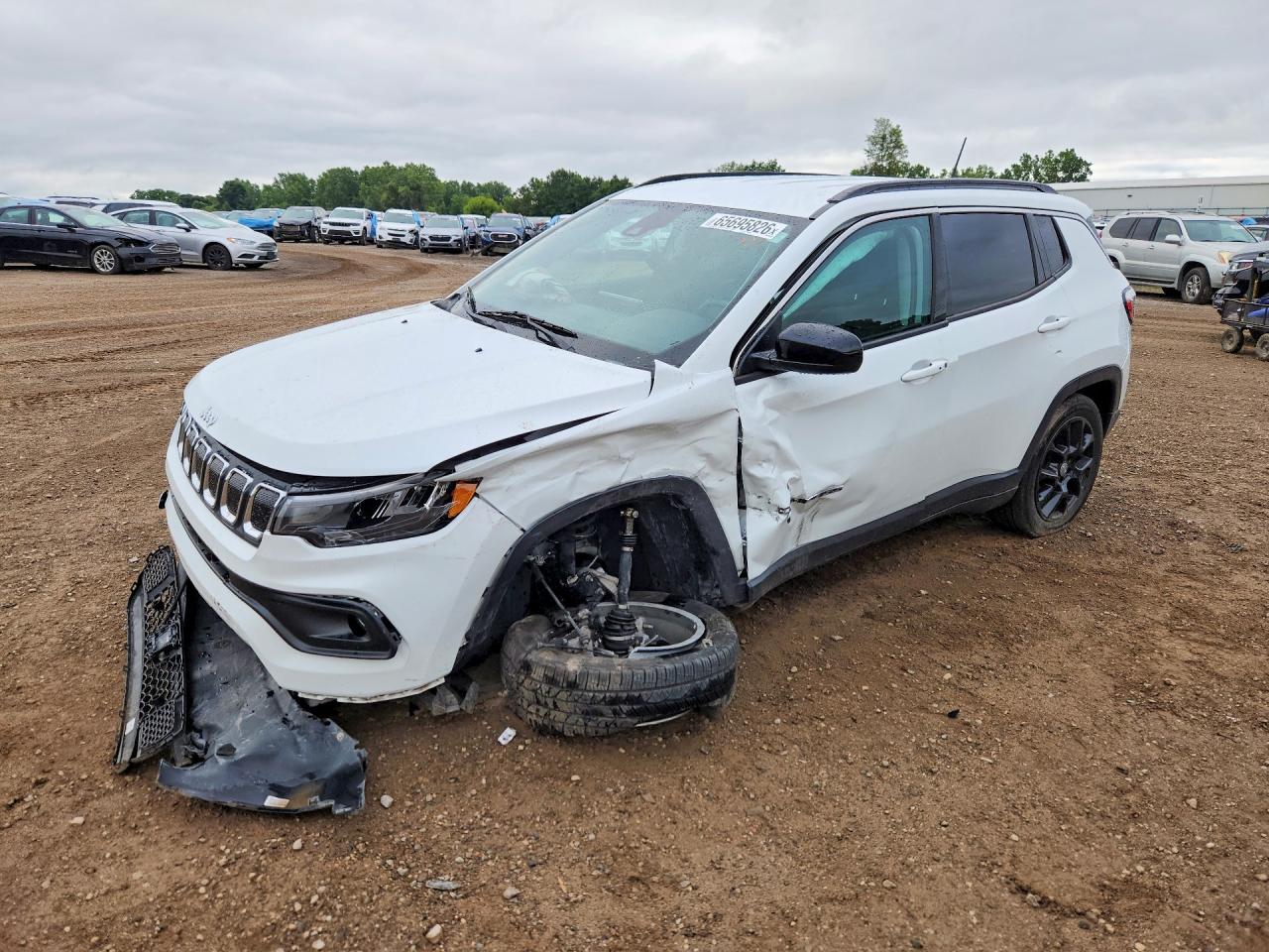 2022 JEEP COMPASS Latitude Lux, Altitude — Front 3/4