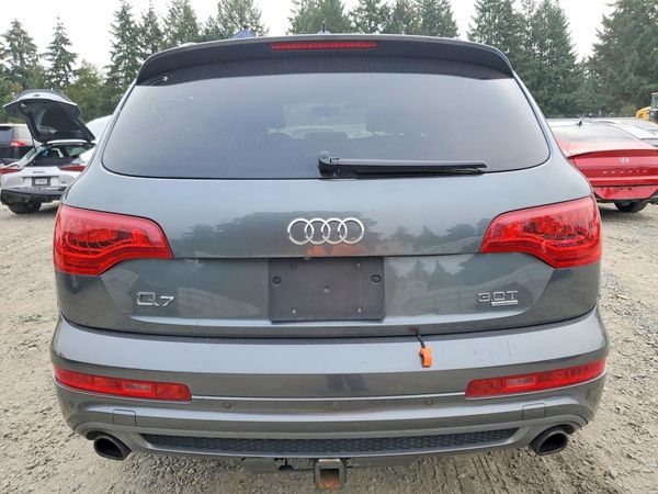 2015 AUDI Q7