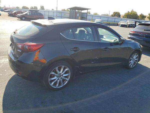 2015 MAZDA 3 Touring/GS