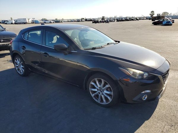 2015 MAZDA 3 Touring/GS
