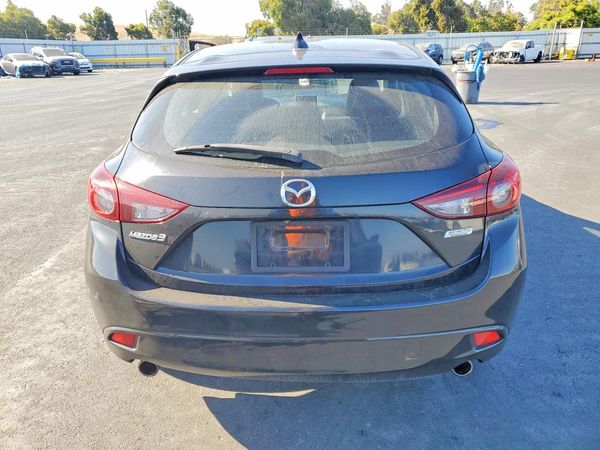2015 MAZDA 3 Touring/GS
