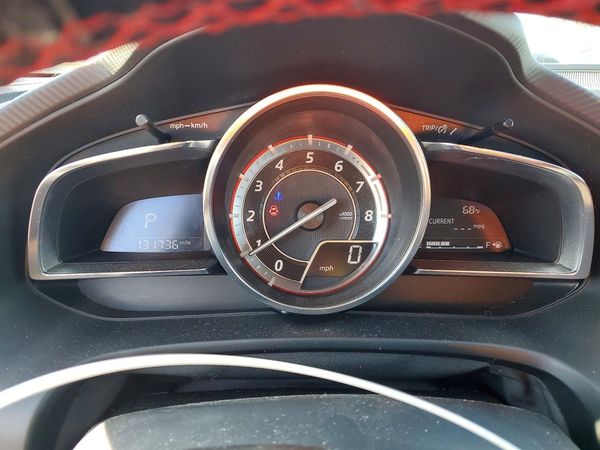 2015 MAZDA 3 Touring/GS