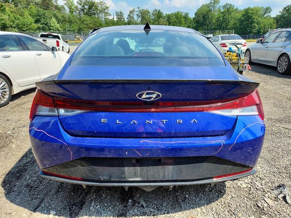 2023 HYUNDAI ELANTRA