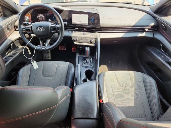 2023 HYUNDAI ELANTRA