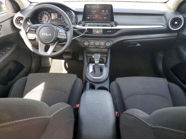 2022 KIA FORTE FE, LXS