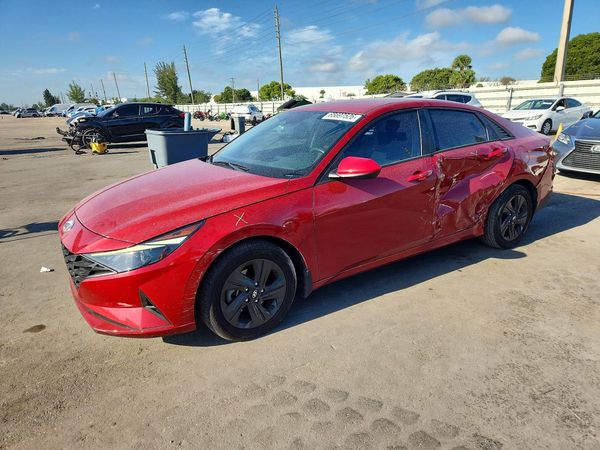2023 HYUNDAI ELANTRA