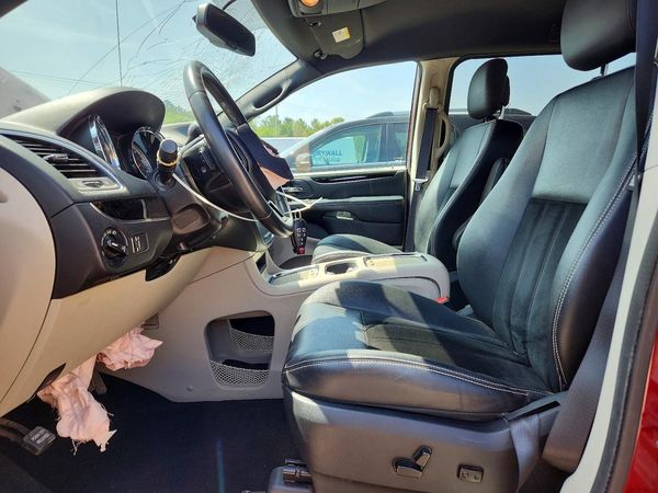 2015 DODGE GRAND CARAVAN SXT