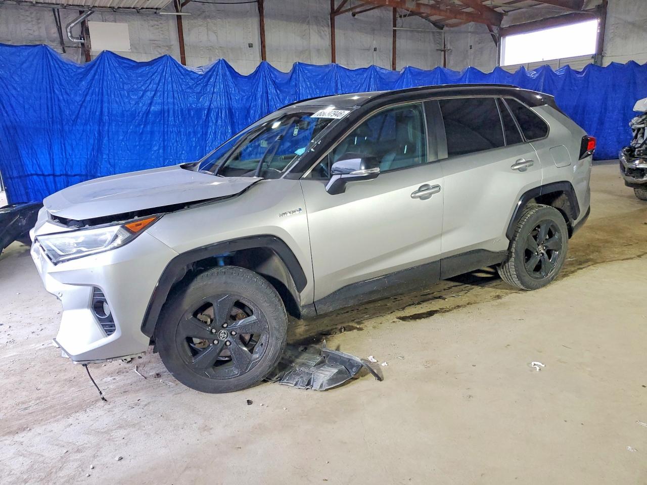 2020 TOYOTA RAV4 XSE HV