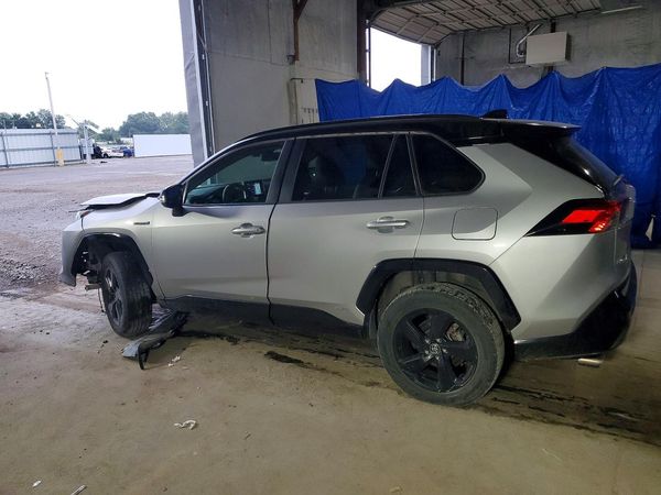 2020 TOYOTA RAV4 XSE HV