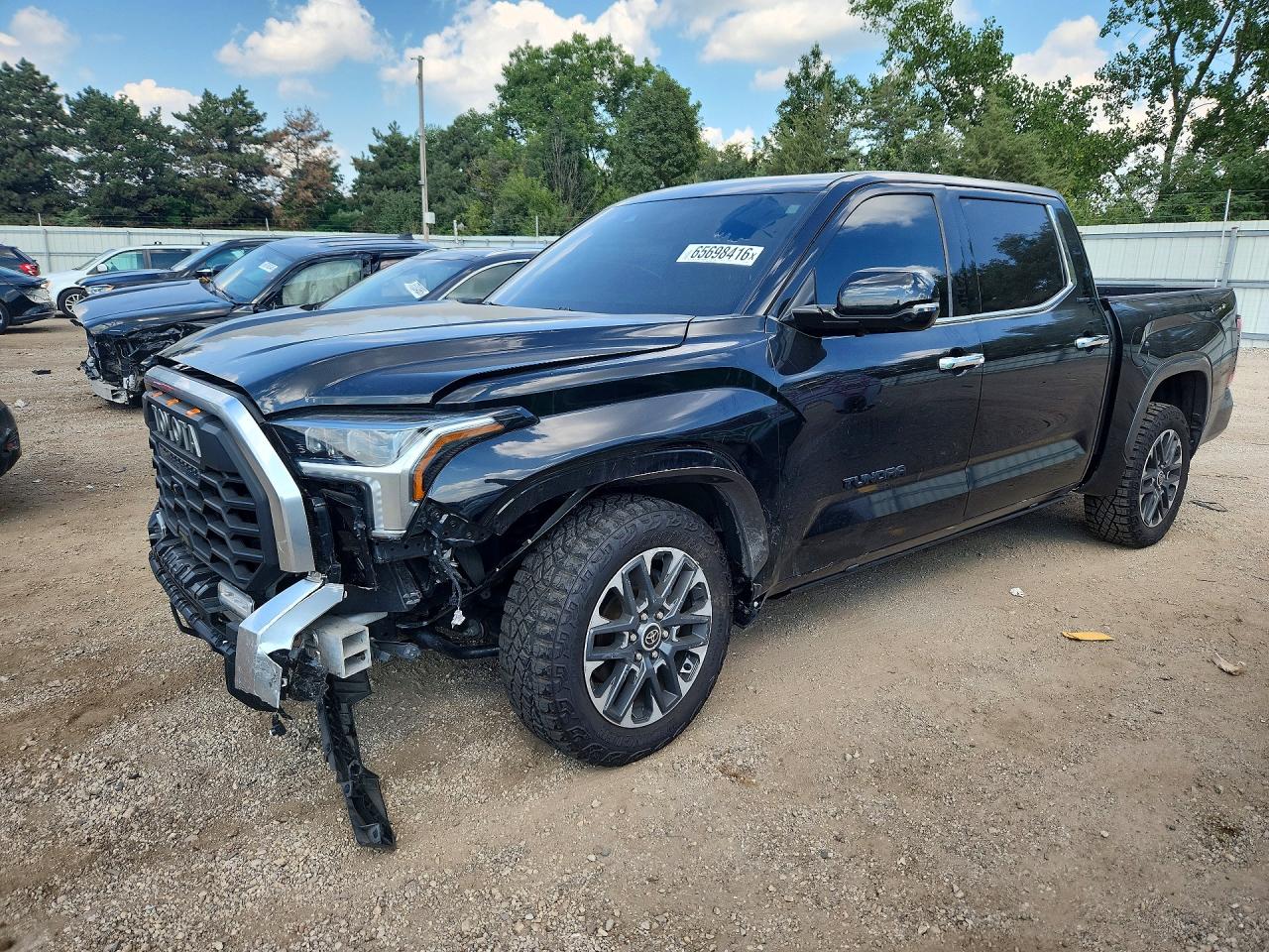 2022 TOYOTA TUNDRA