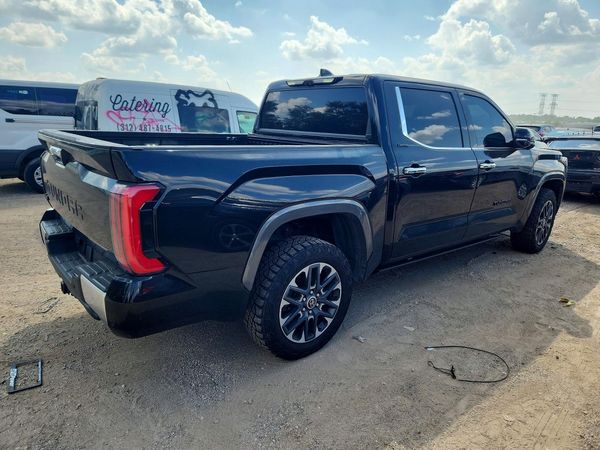 2022 TOYOTA TUNDRA