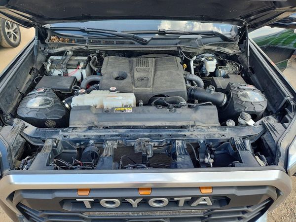 2022 TOYOTA TUNDRA