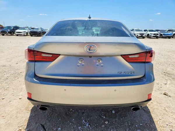 2016 LEXUS IS 200t