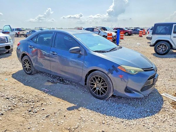 2017 TOYOTA COROLLA