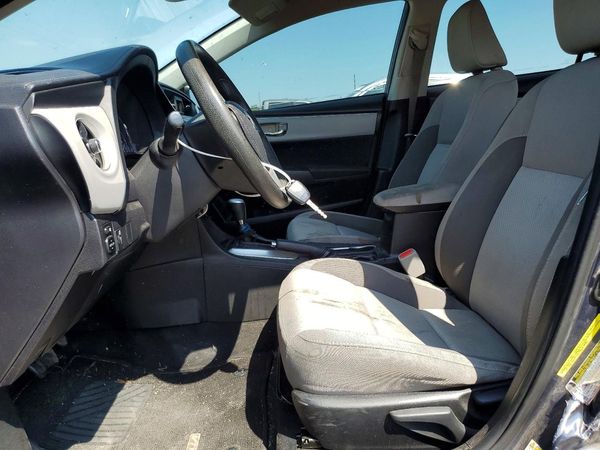 2017 TOYOTA COROLLA