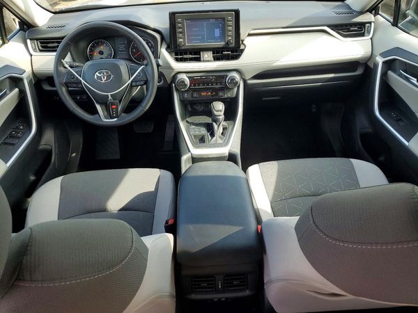 2019 TOYOTA RAV4 XLE / XLE Premium 4WD