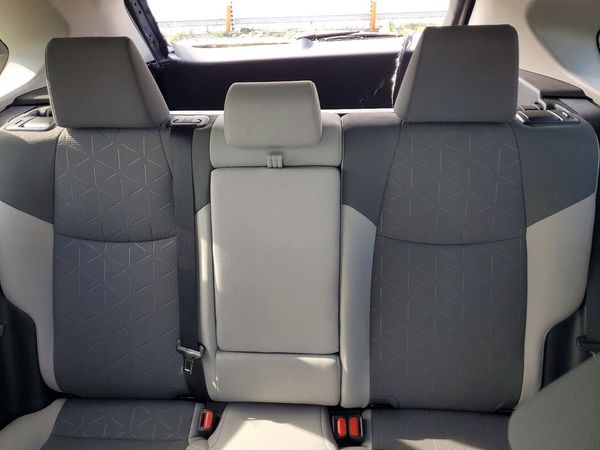 2019 TOYOTA RAV4 XLE / XLE Premium 4WD