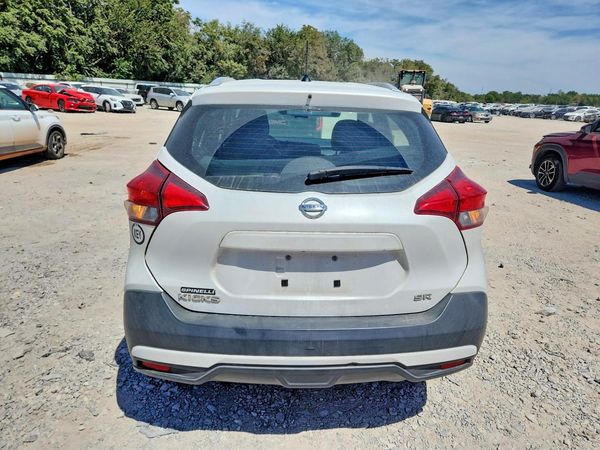 2019 NISSAN KICKS