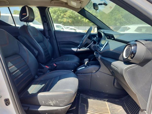 2019 NISSAN KICKS