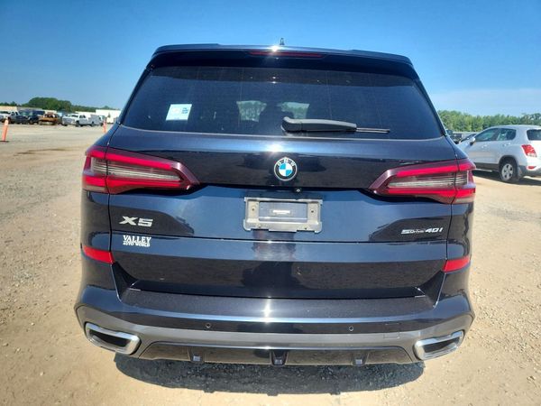 2022 BMW X5