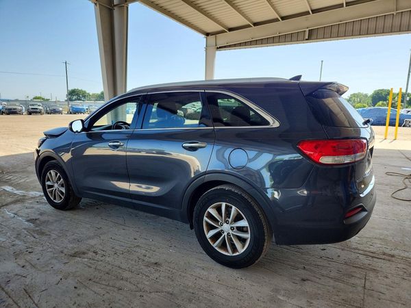 2017 KIA SORENTO