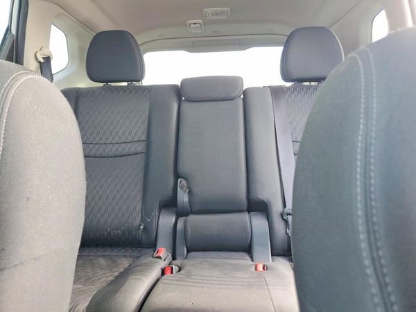 2019 NISSAN ROGUE