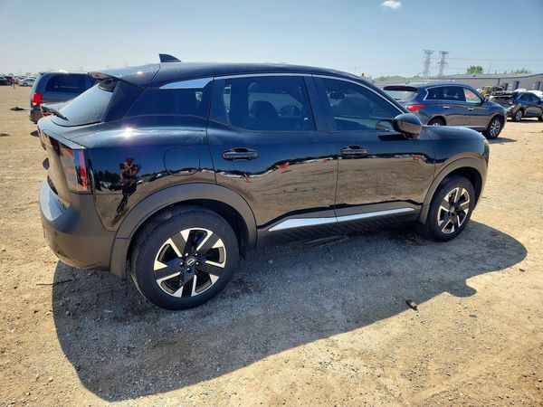 2025 NISSAN KICKS