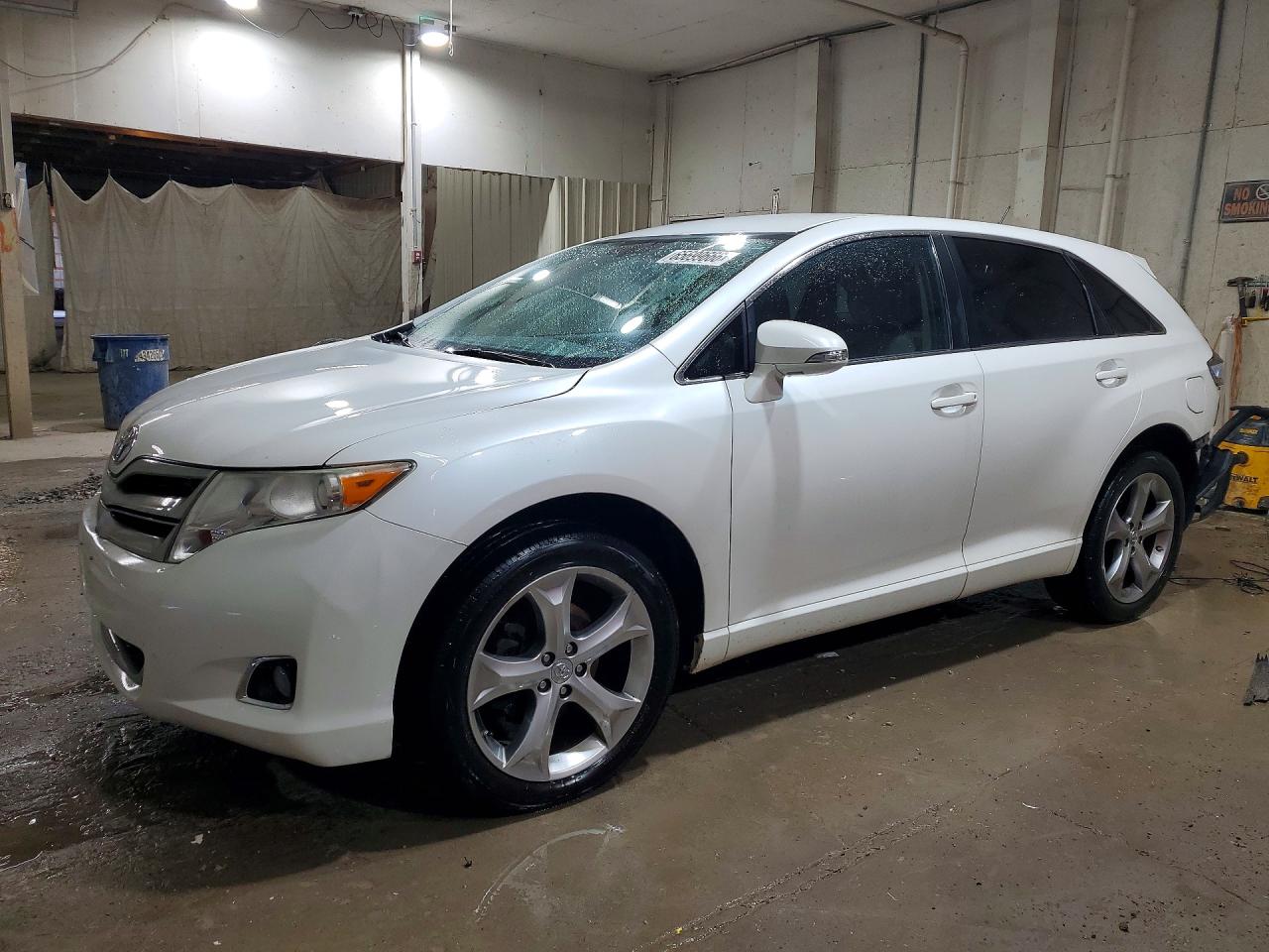 2013 TOYOTA VENZA
