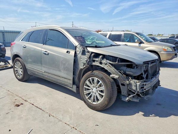 2018 CADILLAC XT5