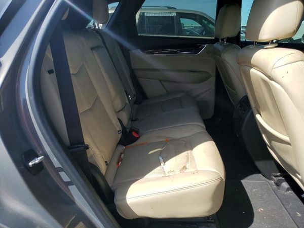 2018 CADILLAC XT5