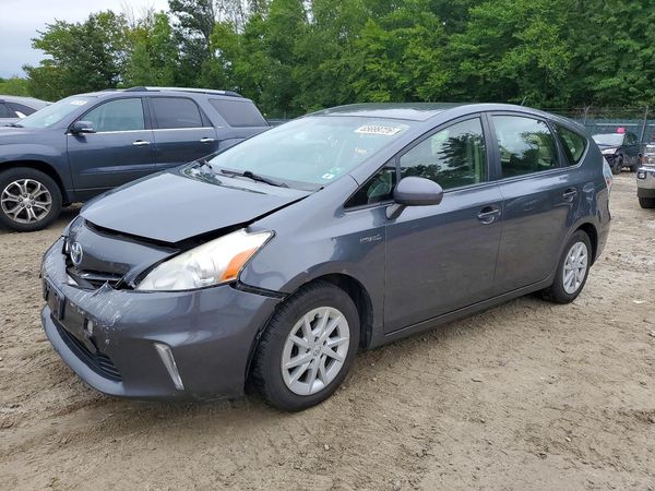 2012 TOYOTA PRIUS — Front 3/4