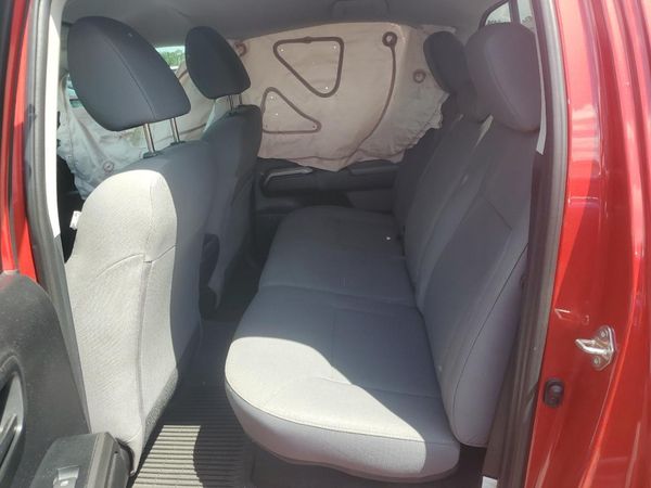 2019 TOYOTA TACOMA SR5