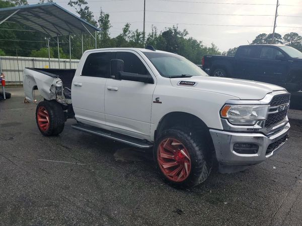2022 RAM 2500