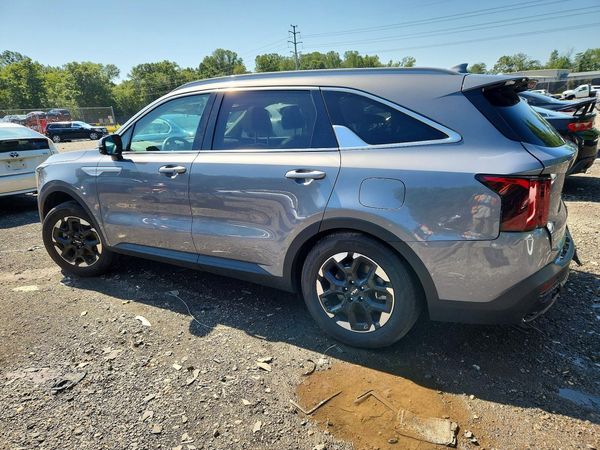 2024 KIA SORENTO