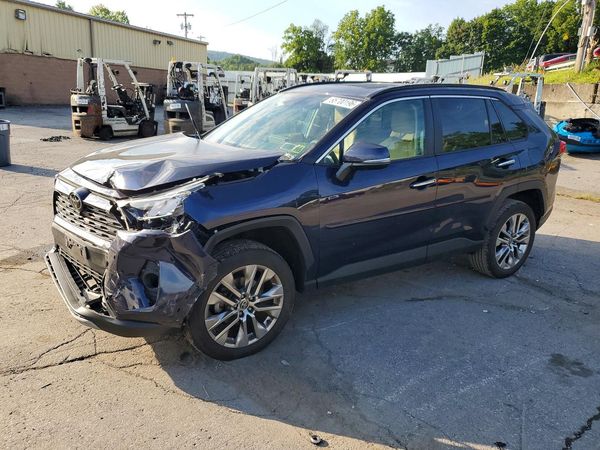 2021 TOYOTA RAV4 Limited
