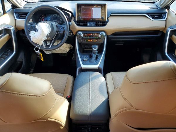 2021 TOYOTA RAV4 Limited