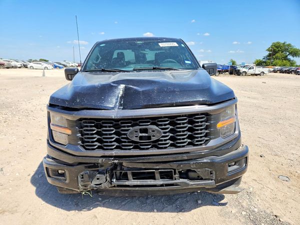 2025 FORD F150