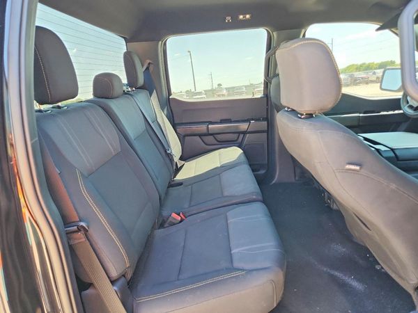 2025 FORD F150