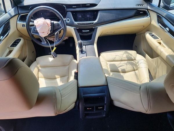 2018 CADILLAC XT5