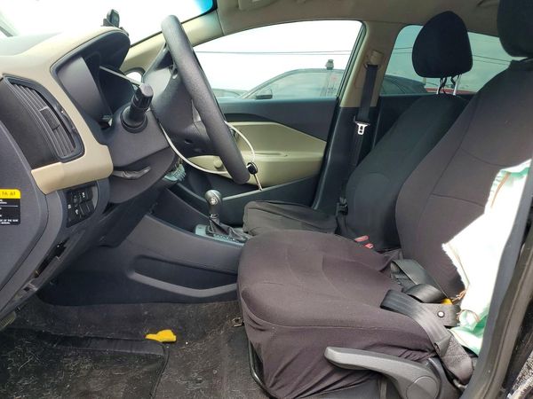 2015 KIA RIO GL - Middle-low