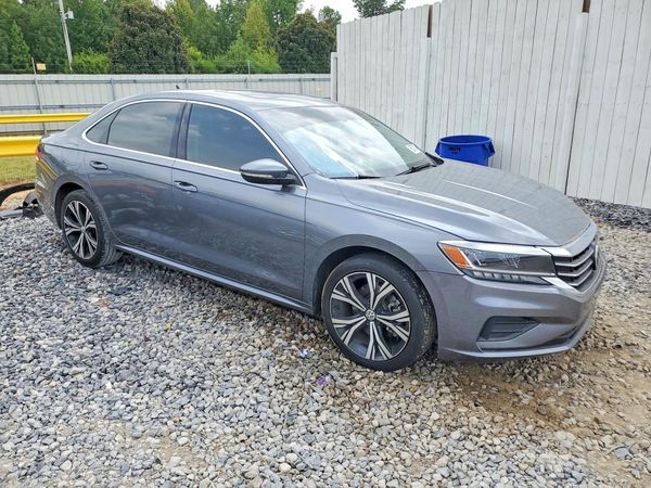 2022 VOLKSWAGEN PASSAT