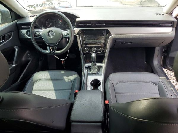 2022 VOLKSWAGEN PASSAT