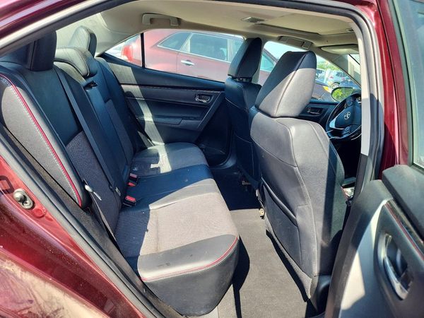 2017 TOYOTA COROLLA